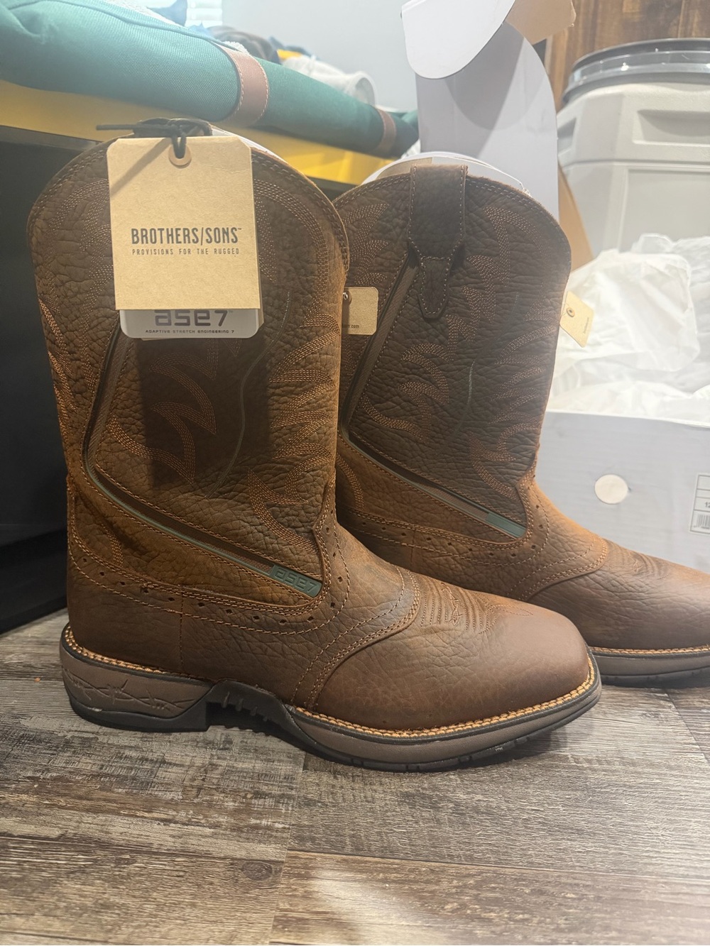 Men's Brown Pull-On Work Boots